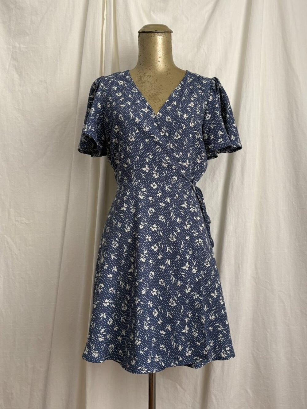 Lauren Conrad Floral & Butterfly Blue Wrap Dress S